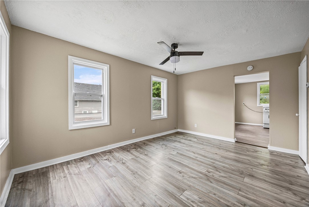 641 Jay Street Rochester, NY 14611 - Photo 6 of 29 Upper living room