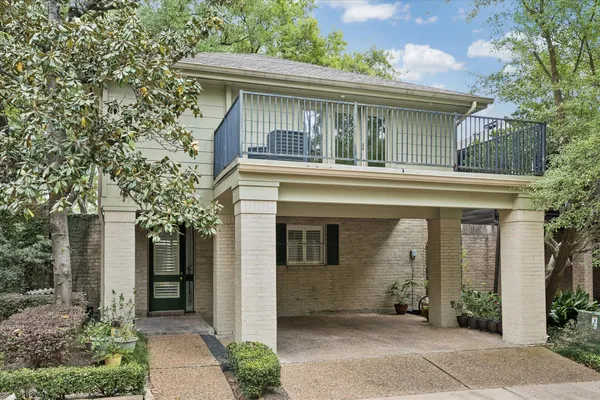 $449,000 | 201 Vanderpool Lane, Unit 105, Houston, TX 77024