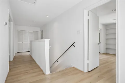 $449,000 | 201 Vanderpool Lane, Unit 105, Houston, TX 77024