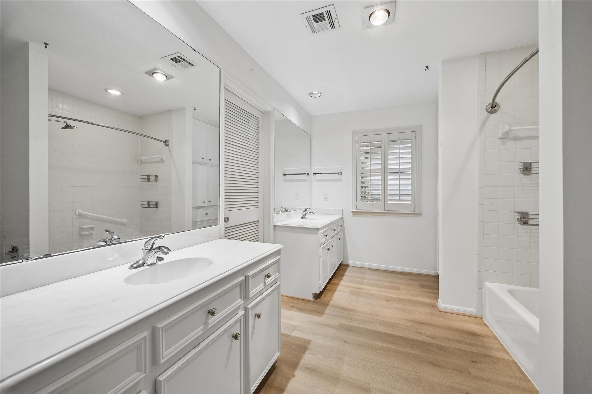 201 Vanderpool Lane, Unit 105 Houston, TX 77024 - Photo 19 of 30