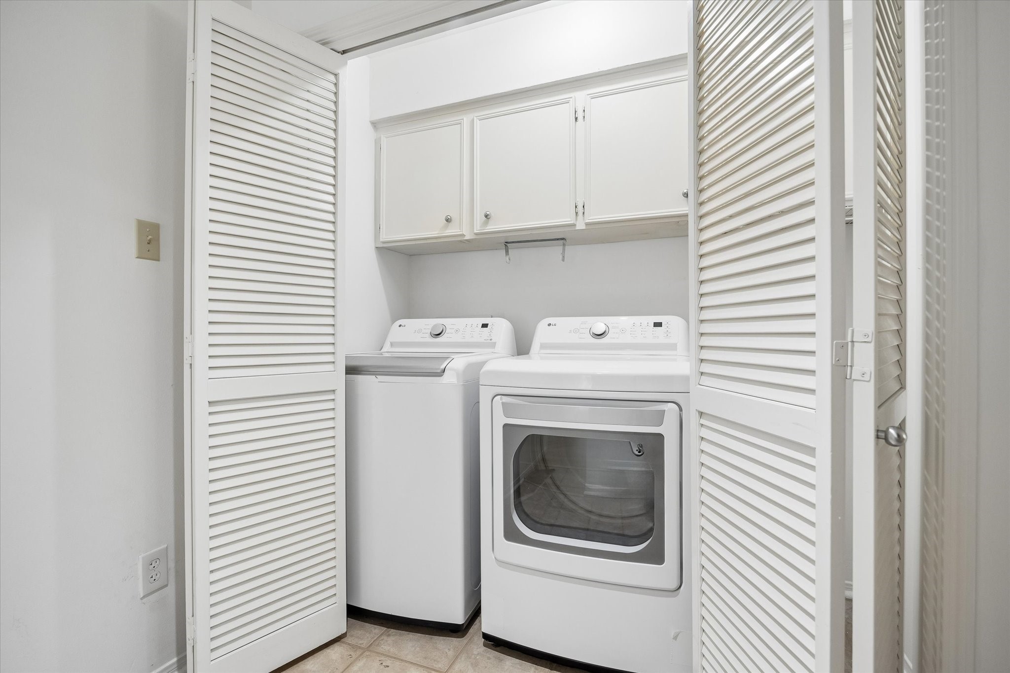 201 Vanderpool Lane, Unit 105 Houston, TX 77024 - Photo 27 of 30