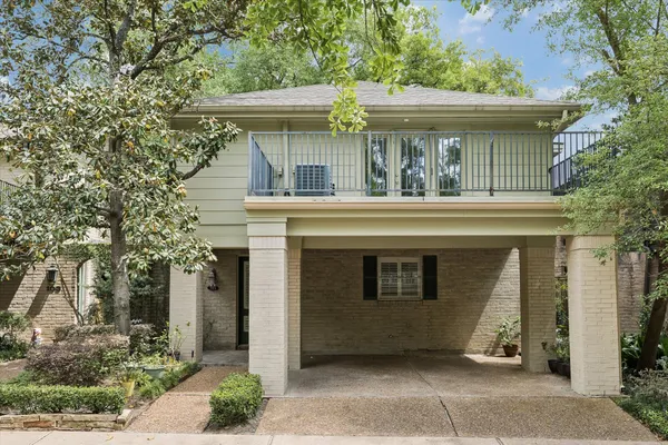 $449,000 | 201 Vanderpool Lane, Unit 105, Houston, TX 77024
