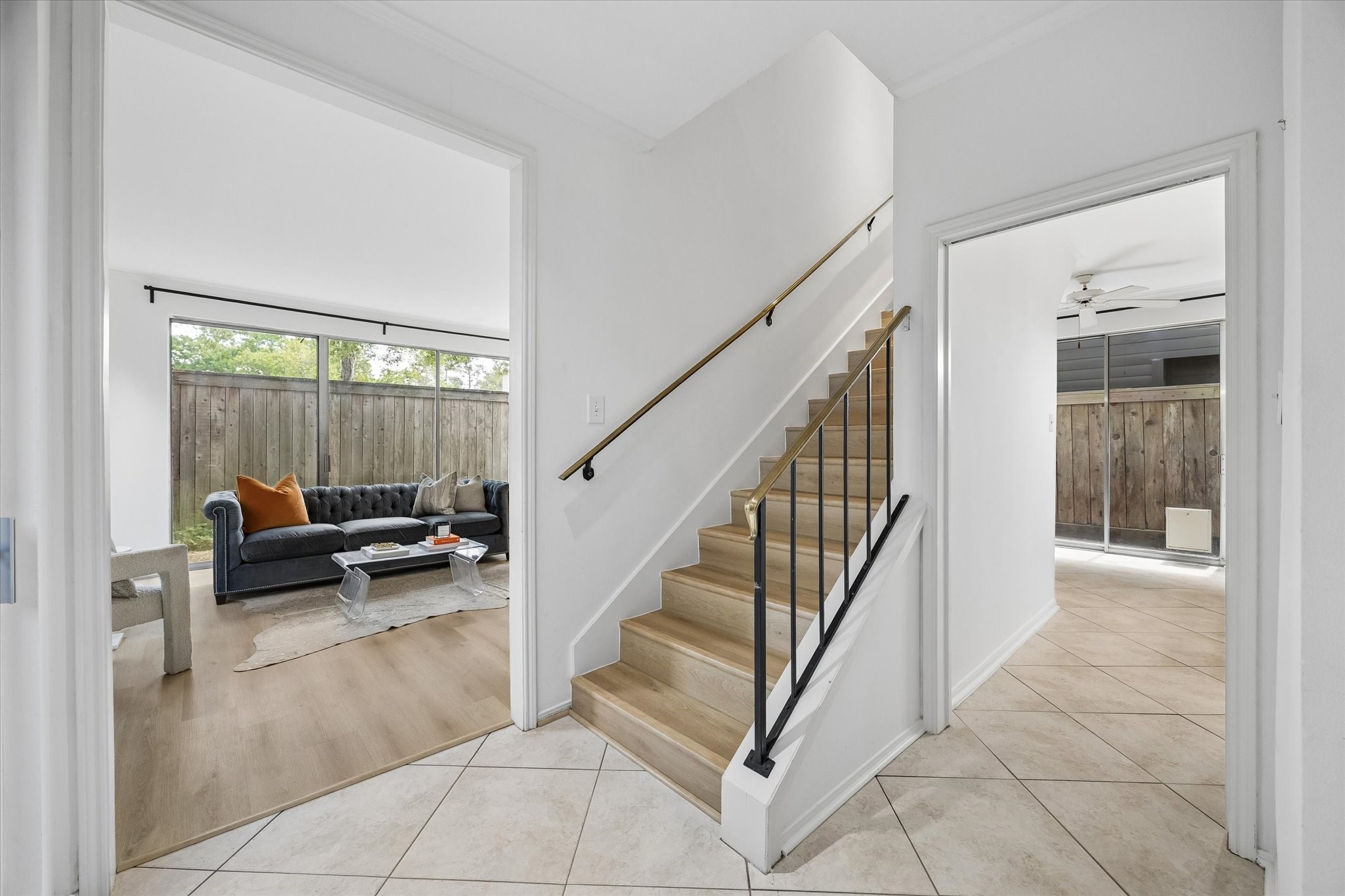 201 Vanderpool Lane, Unit 105 Houston, TX 77024 - Photo 3 of 30