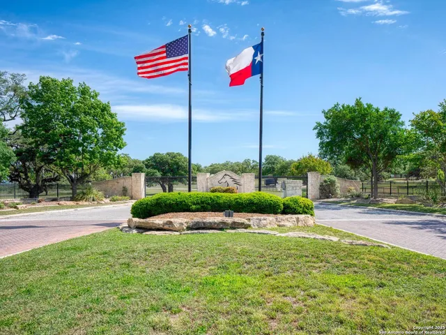 $1,999,900 | 2835 Palomino Springs, Bandera, TX 78003