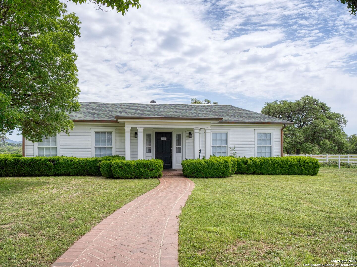 2835 Palomino Springs Bandera, TX 78003 - Photo 65 of 77