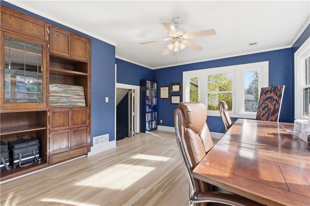 401 Huntington Road Kansas City, MO 64113 - Photo 25 of 47