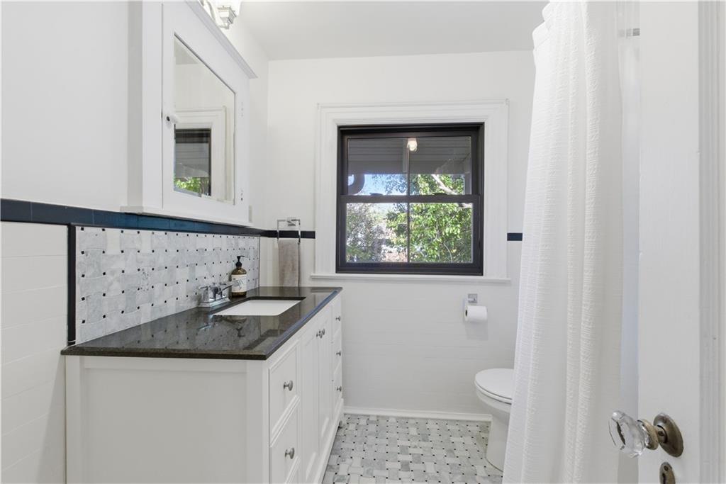 401 Huntington Road Kansas City, MO 64113 - Photo 34 of 47