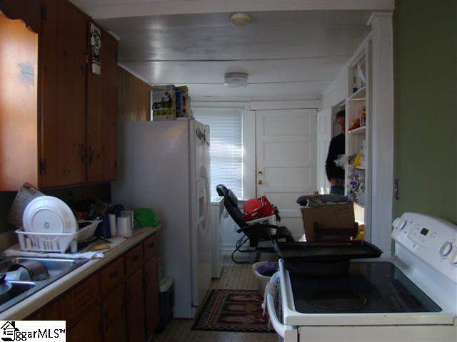 216 Williamston Road Anderson, SC 29621 - Photo 3 of 5