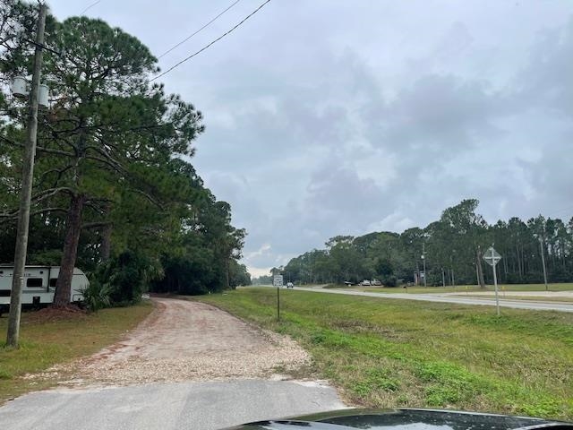 21 Withlachoochee Avenue Panacea, FL 32346 - Photo 4 of 9