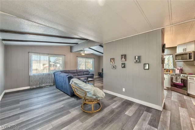 $225,000 | 80 Vegas Valley Drive, Pahrump, NV 89048