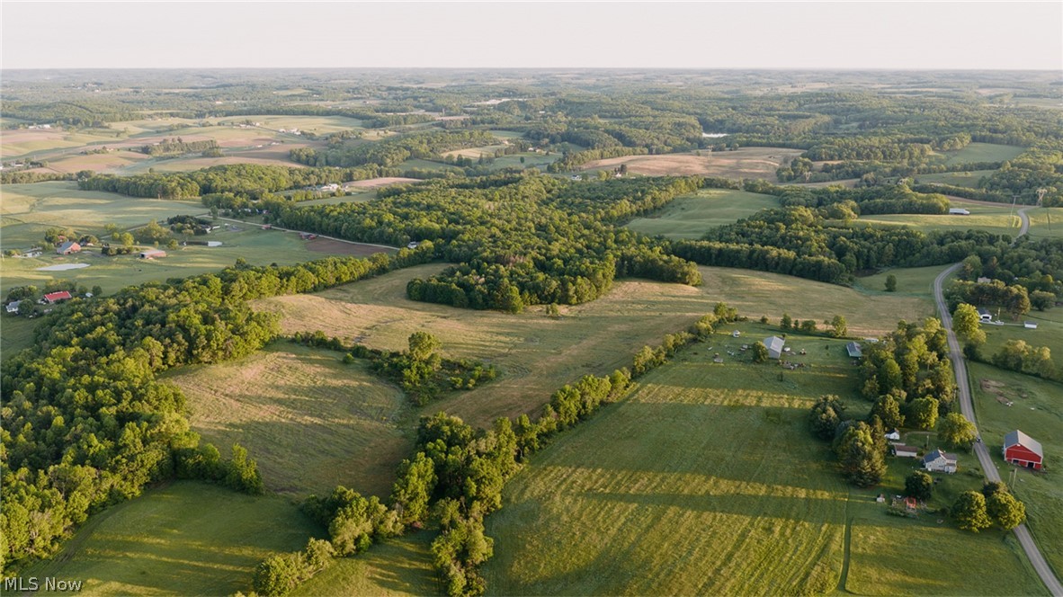 Apollo Road Northeast Salineville, OH 43945 - Photo 3 of 17