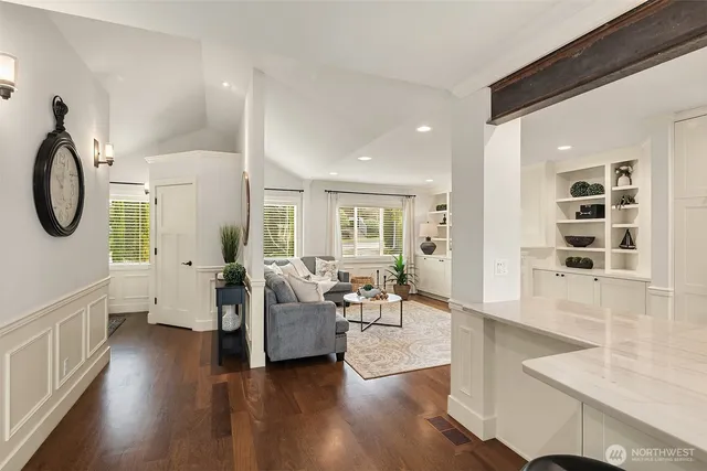 $7,500 | 709 3rd Street South, Kirkland, WA 98033