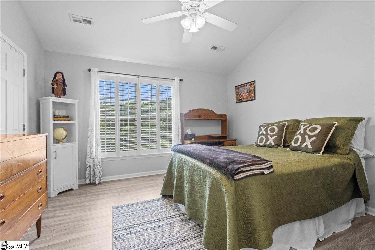 624 Graythorn Lane Greenville, SC 29607 - Photo 11 of 26