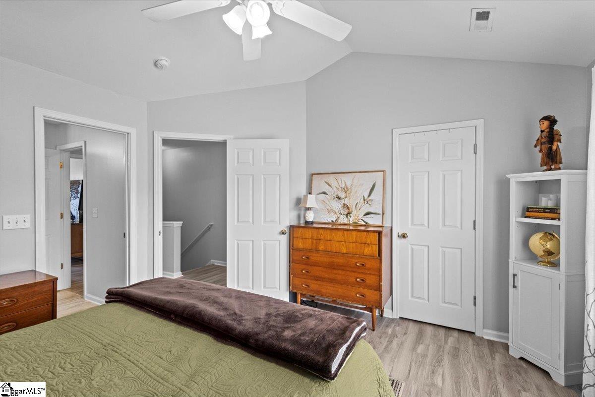 624 Graythorn Lane Greenville, SC 29607 - Photo 13 of 26