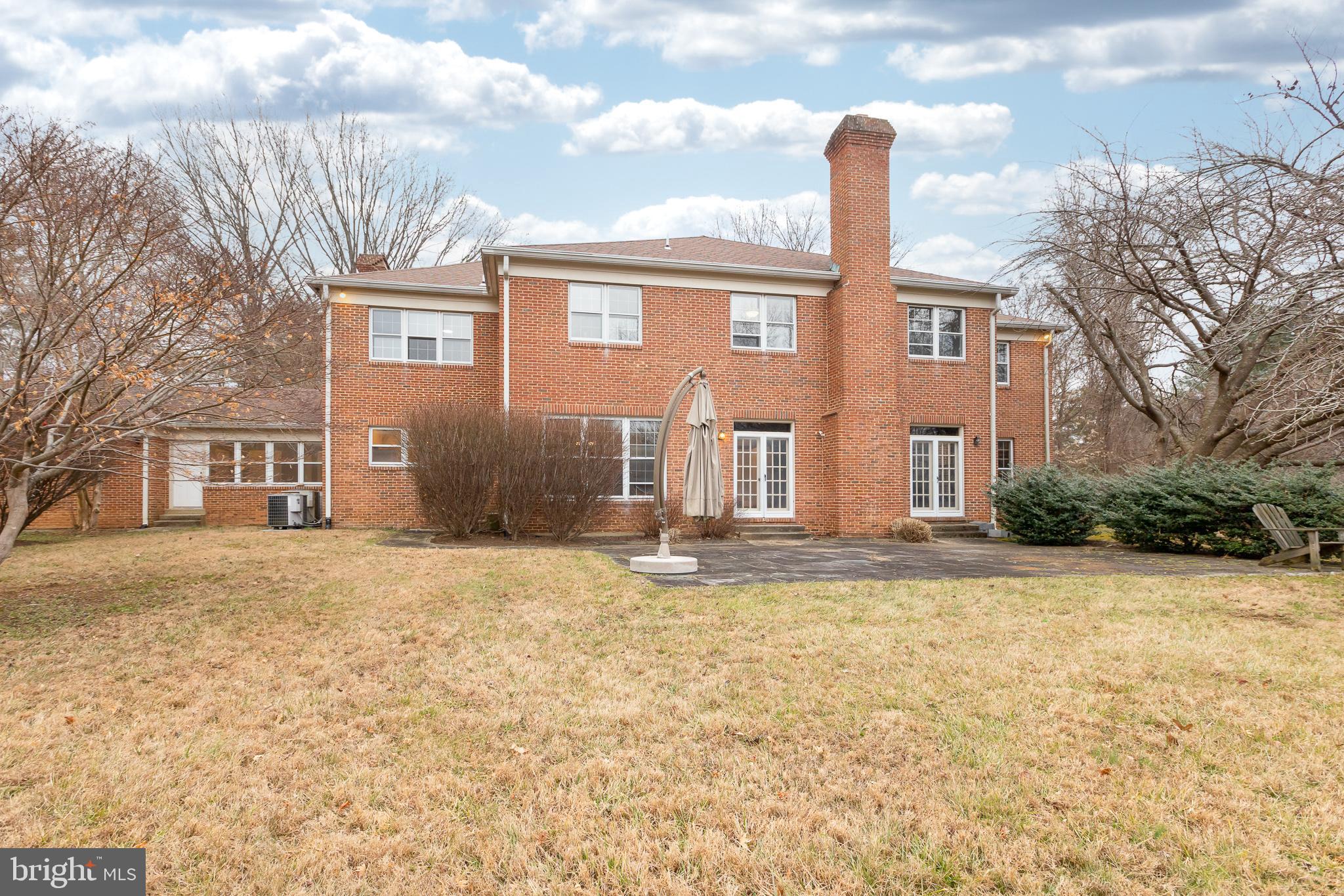 13300 River Road Potomac, MD 20854 - Photo 15 of 22