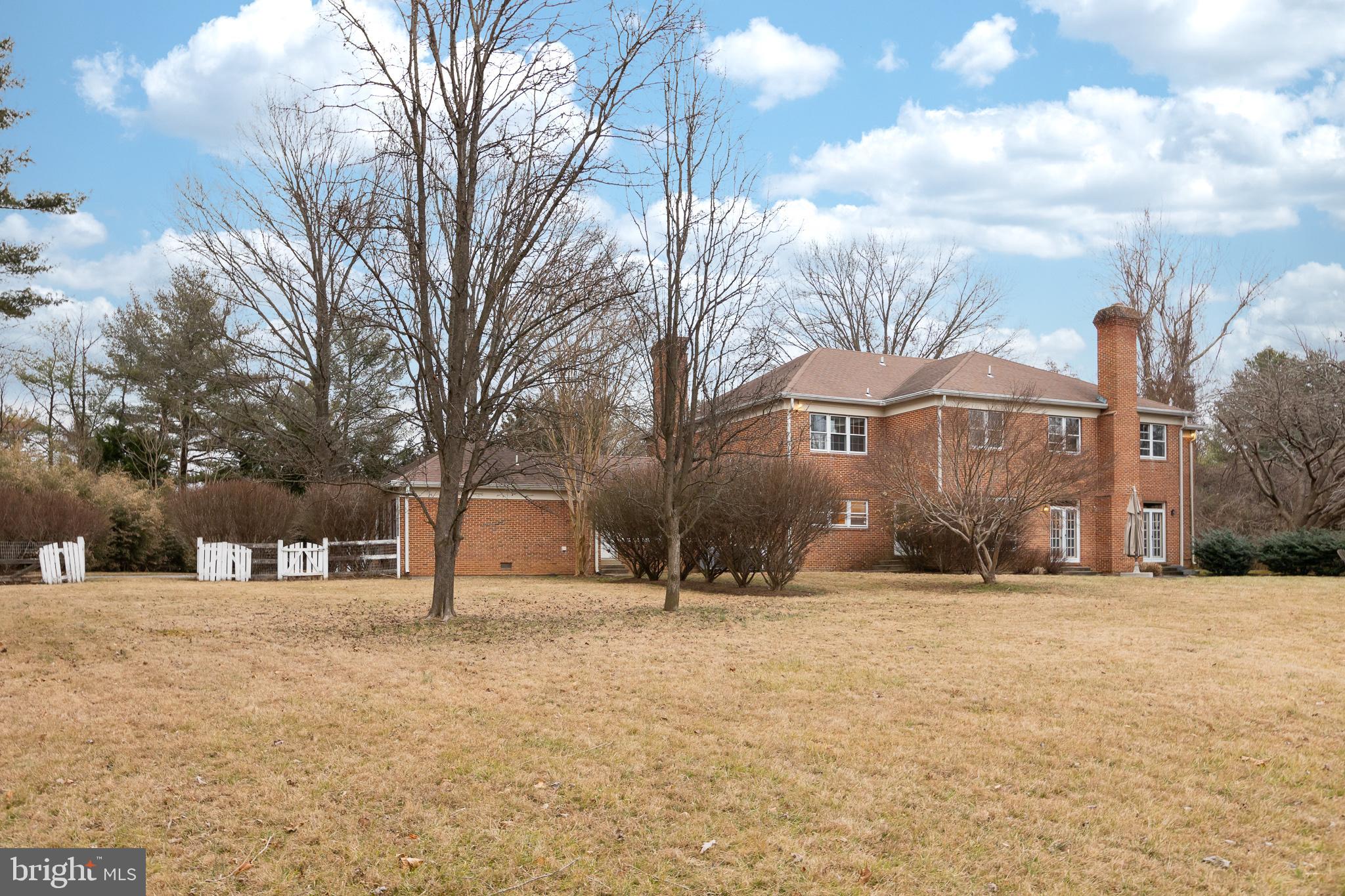 13300 River Road Potomac, MD 20854 - Photo 17 of 22