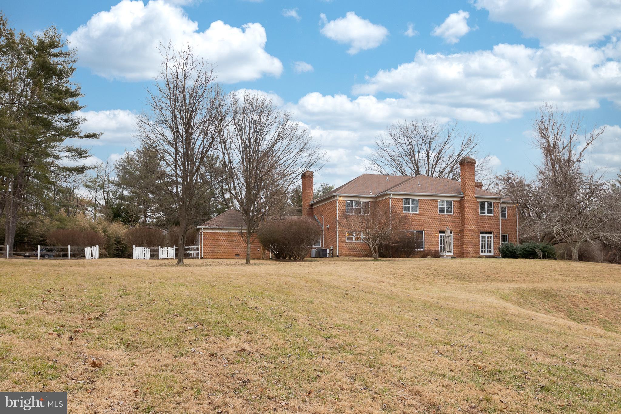 13300 River Road Potomac, MD 20854 - Photo 20 of 22