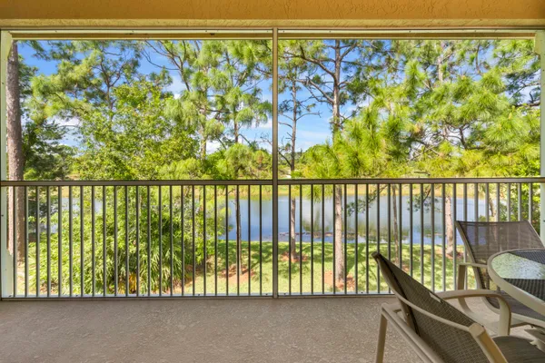 $279,900 | 8312 Mulligan Circle, Unit 2222, Port St. Lucie, FL 34986