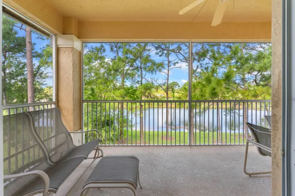$279,900 | 8312 Mulligan Circle, Unit 2222, Port St. Lucie, FL 34986
