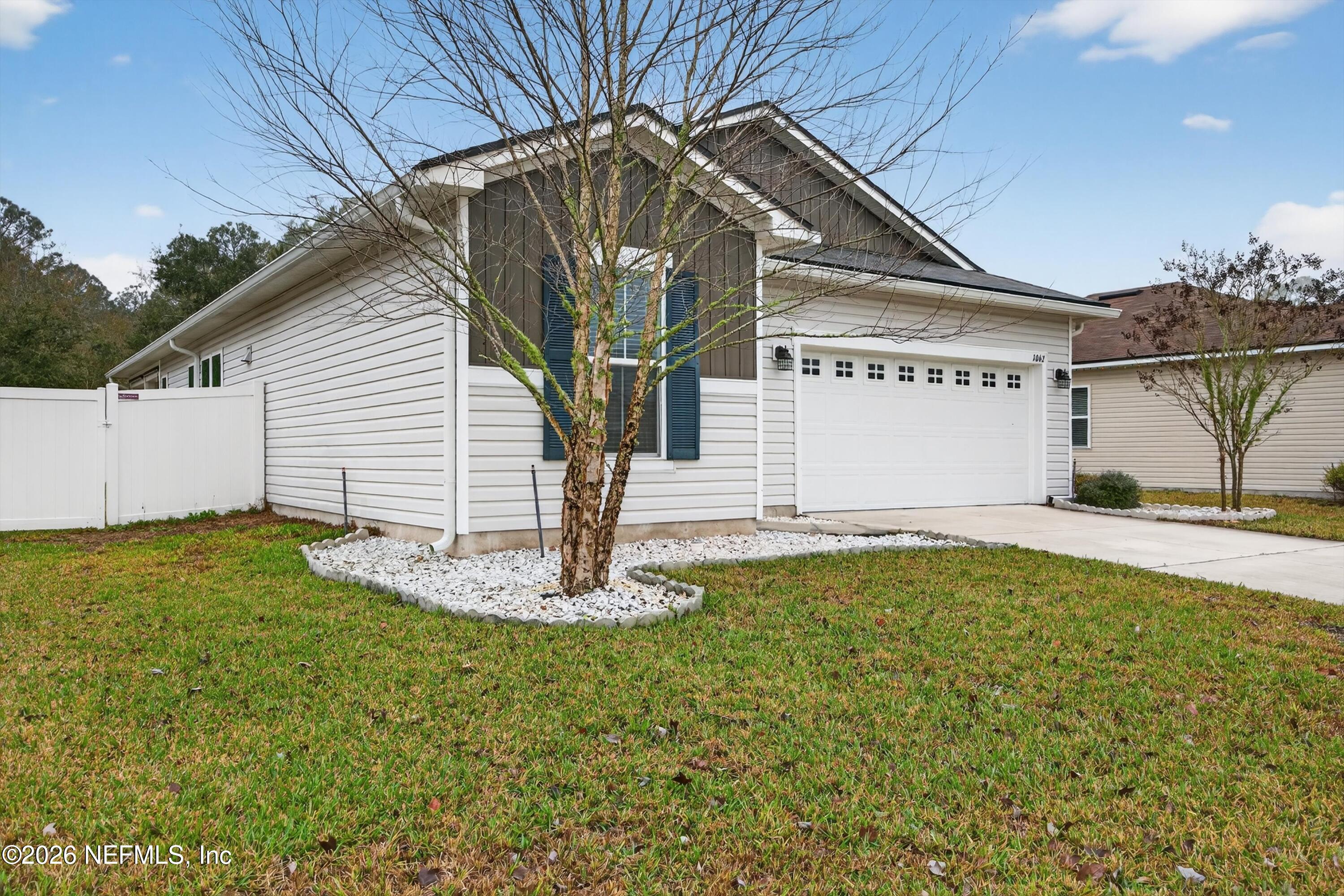 1062 Persimmon Drive Middleburg, FL 32068 - Photo 36 of 45 3-Front Left