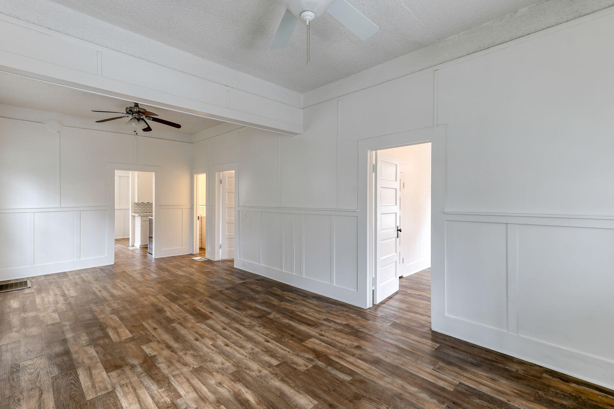 1066 Pine Street Redding, CA 96001 - Photo 6 of 33 Unit 1