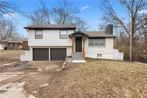 $274,000 | 8007 Blue Ridge Boulevard, Raytown, MO 64138