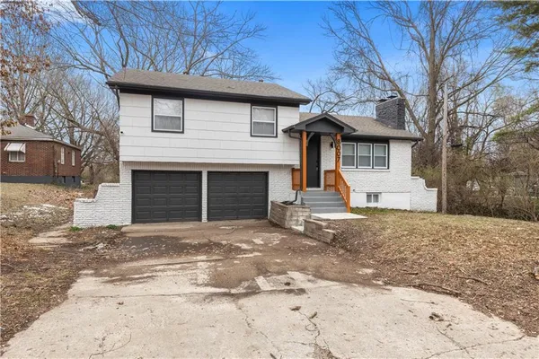 $274,000 | 8007 Blue Ridge Boulevard, Raytown, MO 64138