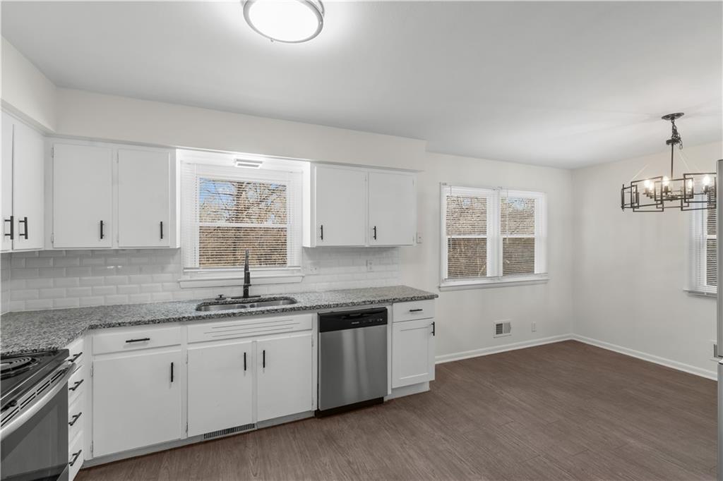 8007 Blue Ridge Boulevard Raytown, MO 64138 - Photo 9 of 39