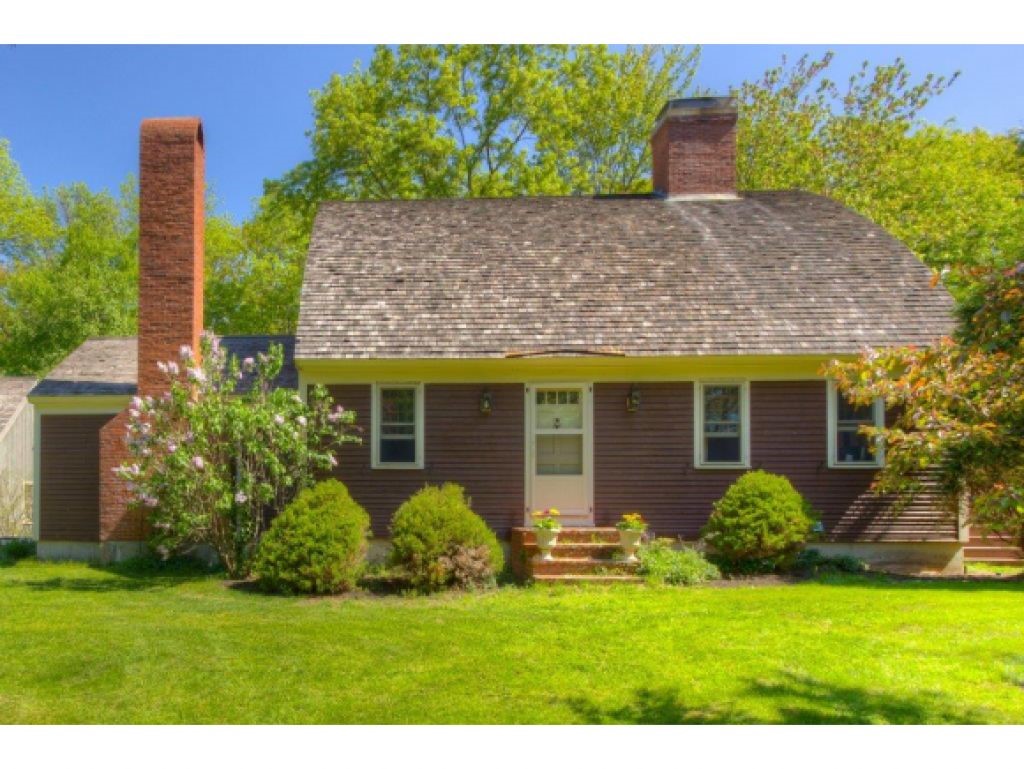 85 Deerfield Road Nottingham, NH 03290 - Photo 3 of 36