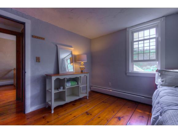 85 Deerfield Road Nottingham, NH 03290 - Photo 22 of 36