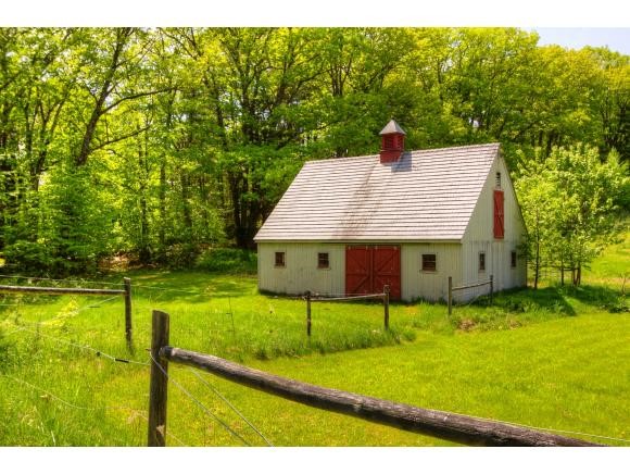 85 Deerfield Road Nottingham, NH 03290 - Photo 25 of 36