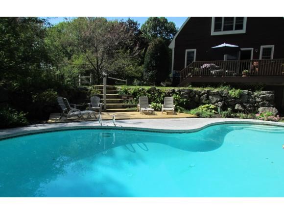 85 Deerfield Road Nottingham, NH 03290 - Photo 29 of 36