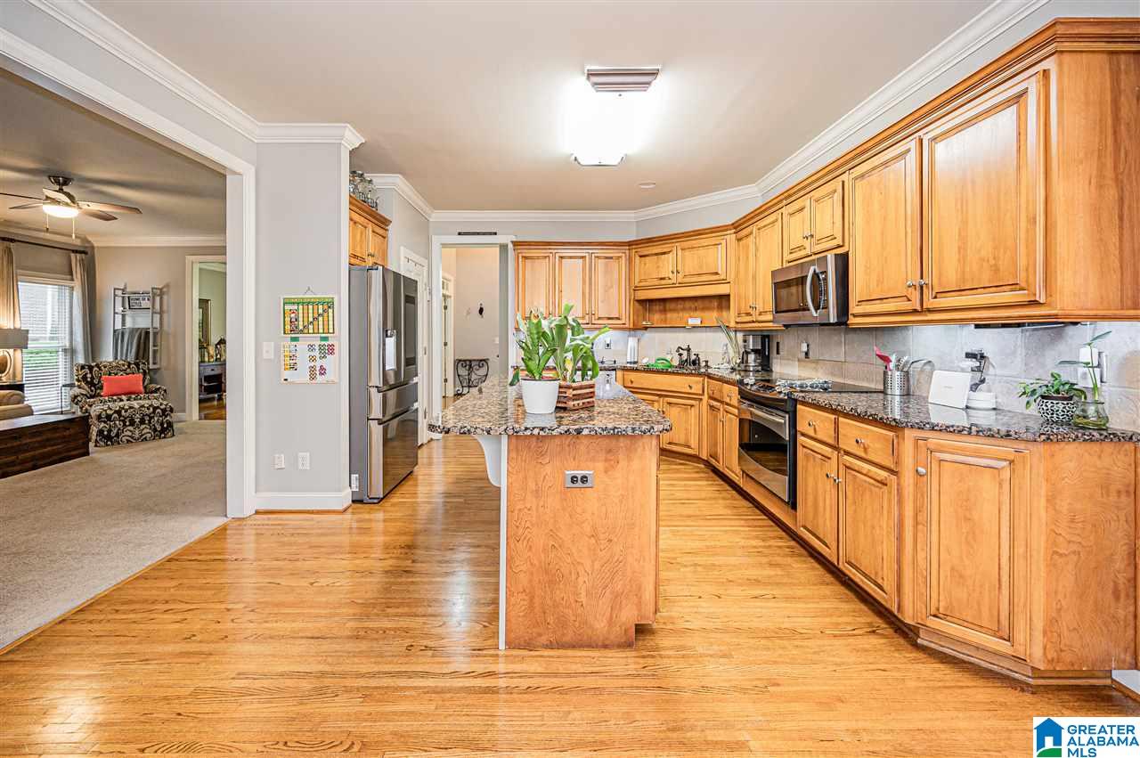 404 Cedar Trace Birmingham, AL 35244 - Photo 10 of 39