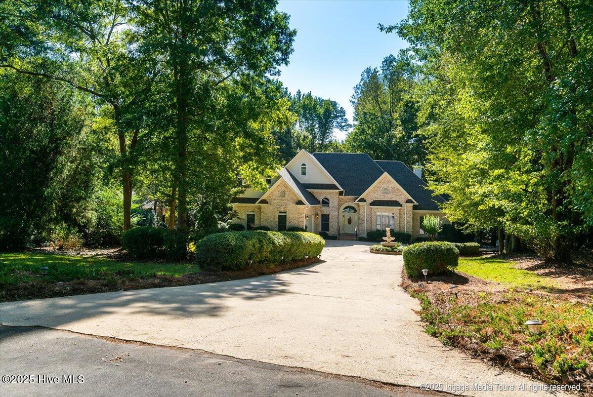 119 Robin Road Greenville, NC 27858 - Photo 9 of 124 098-20251003 MLS L_Wilson 119 Robin Rd G