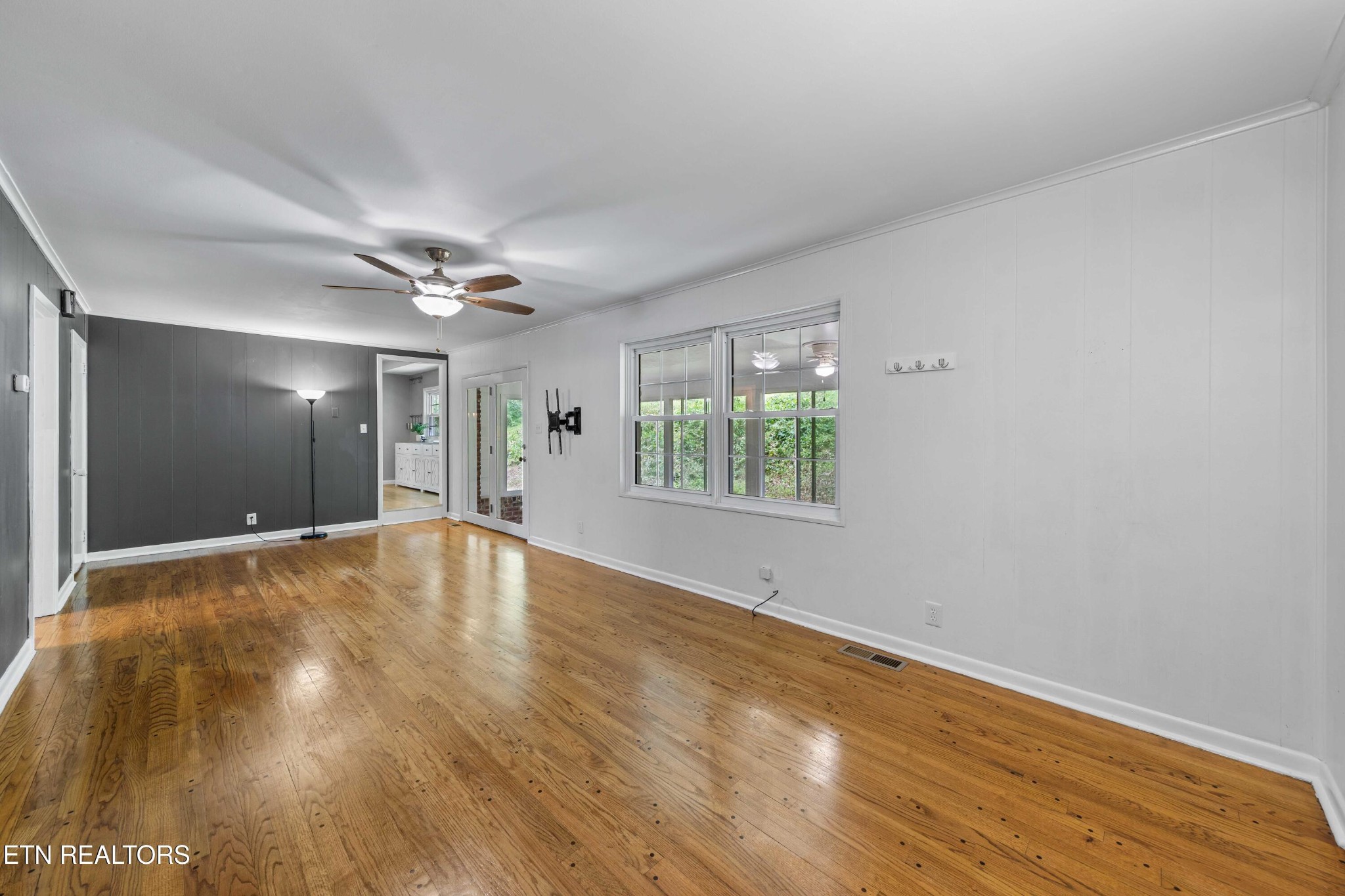 3608 Cherrylog Road Knoxville, TN 37921 - Photo 18 of 34 Gallery Image 18