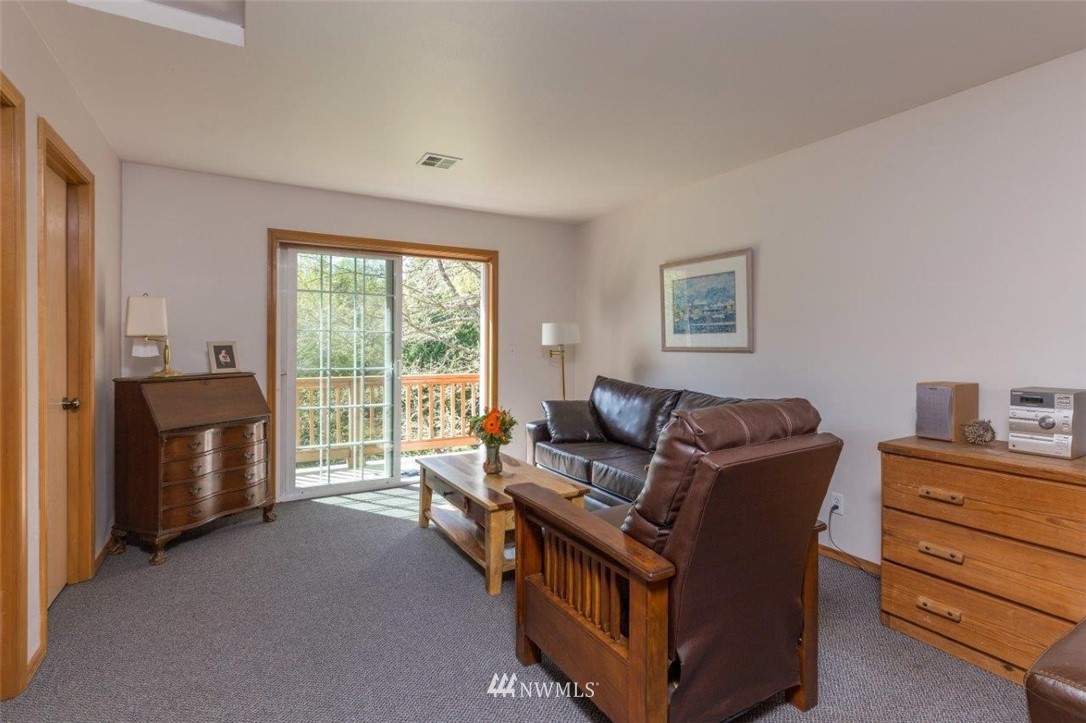 21079 Pugh Road Northeast Poulsbo, WA 98370 - Photo 14 of 25 Gallery Image 14