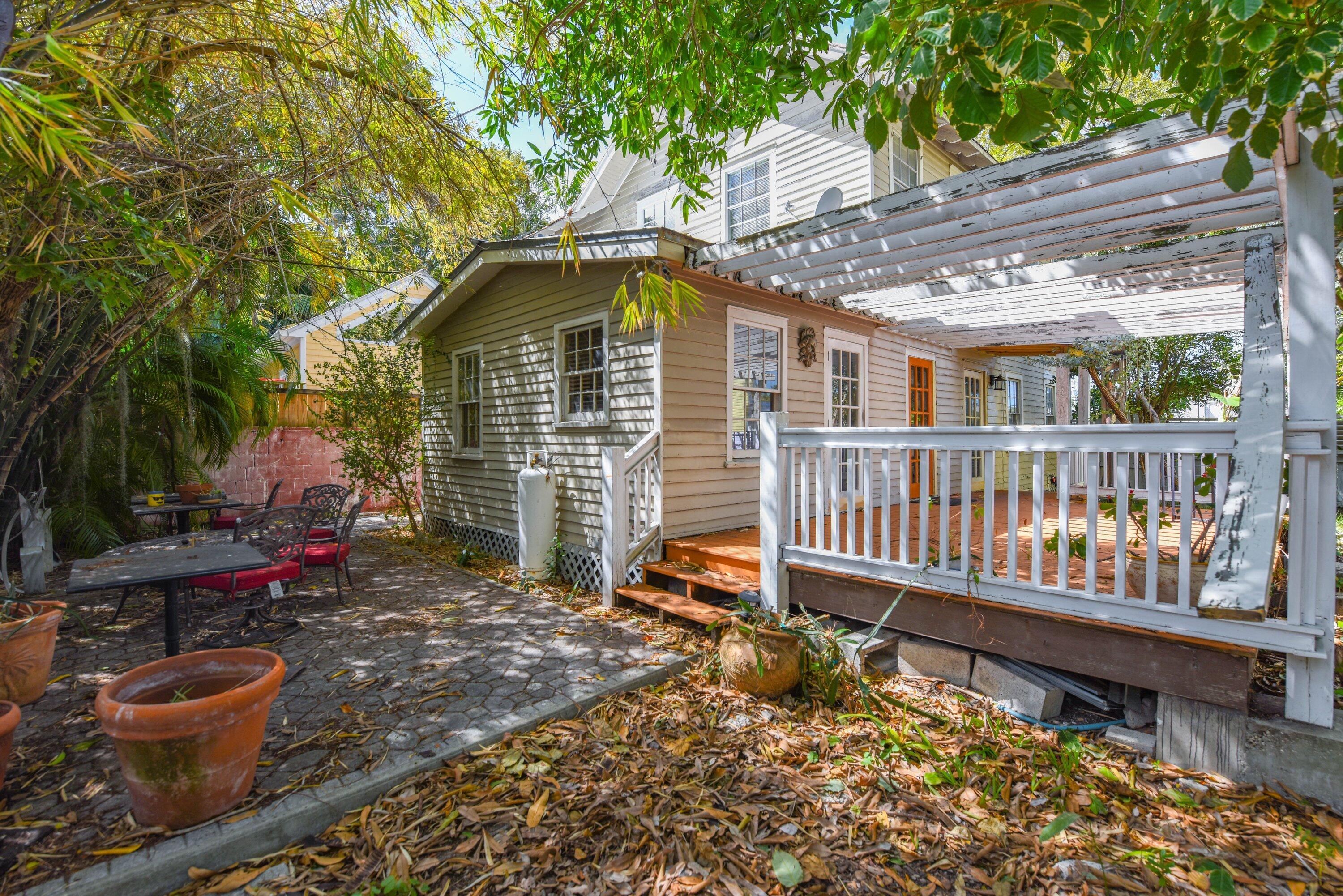 1306 Virginia Street Key West, FL 33040 - Photo 11 of 30 023-1306VirginiaStreet-KeyWest-FL-33040-