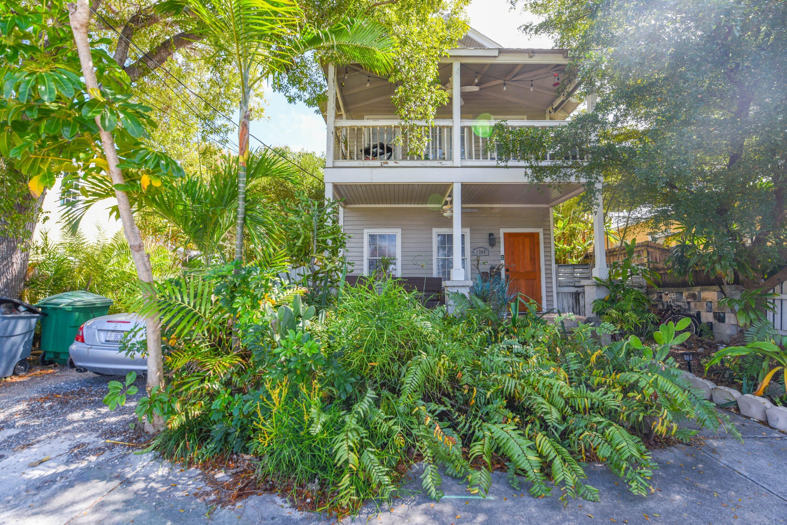 1306 Virginia Street Key West, FL 33040 - Photo 2 of 30 033-1306VirginiaStreet-KeyWest-FL-33040-