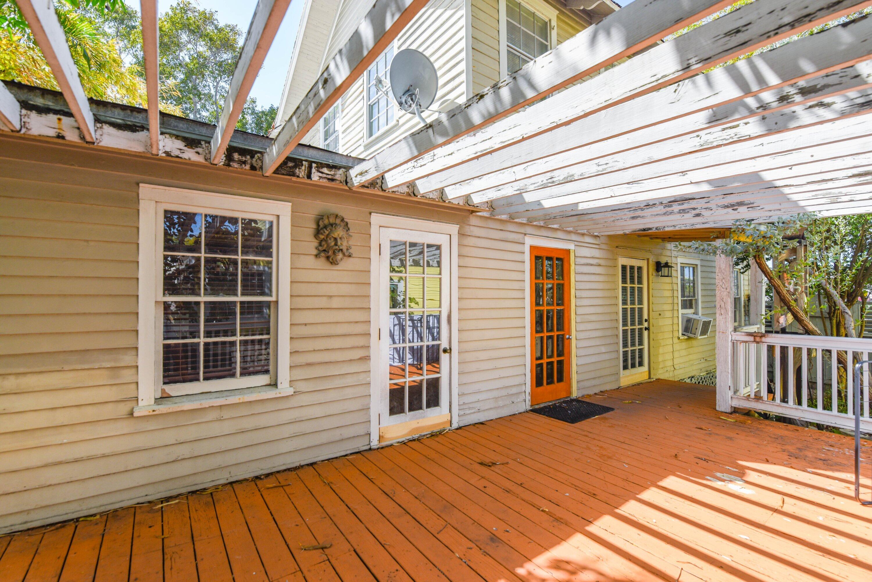 1306 Virginia Street Key West, FL 33040 - Photo 10 of 30 021-1306VirginiaStreet-KeyWest-FL-33040-