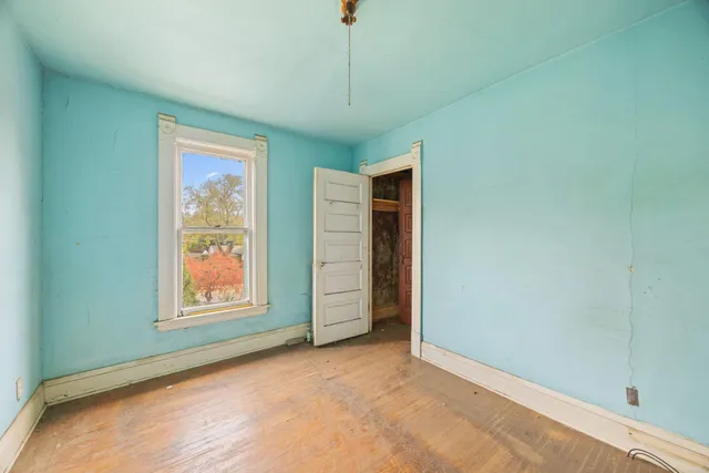 $257,500 | 4405 4th Avenue South, Minneapolis, MN 55419