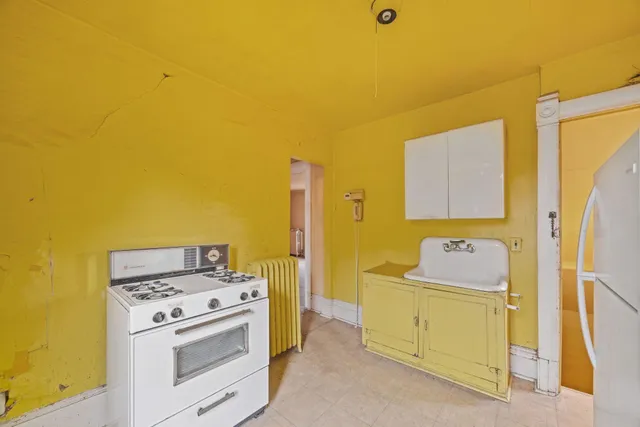 $257,500 | 4405 4th Avenue South, Minneapolis, MN 55419