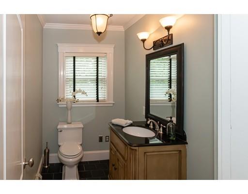 28 Bubier Road Marblehead, MA 01945 - Photo 16 of 28 Gallery Image 16