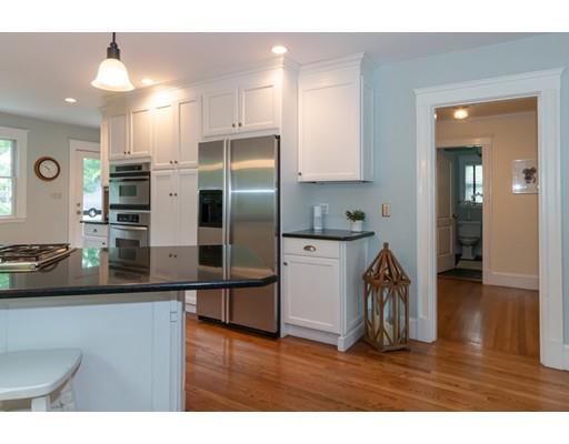 28 Bubier Road Marblehead, MA 01945 - Photo 7 of 28 Gallery Image 7