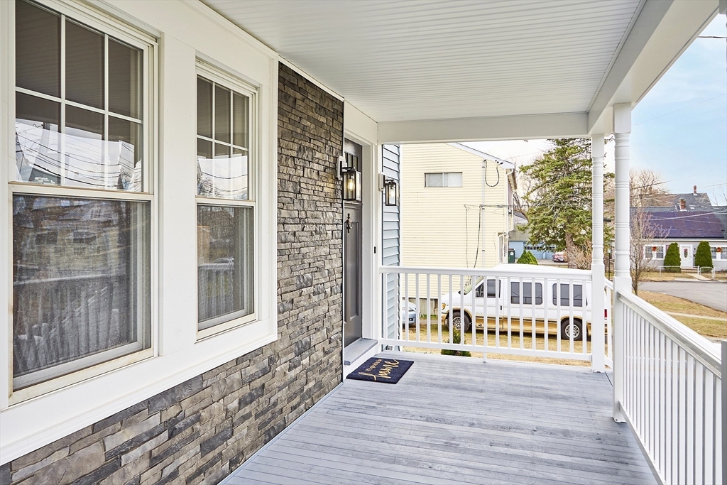 8 Veteran Road Woburn, MA 01801 - Photo 3 of 40 Gallery Image 3