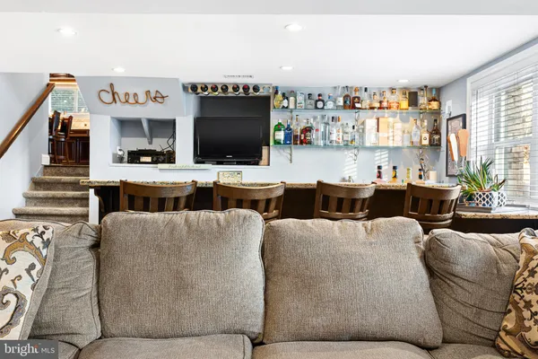 $950,000 | 165 Valley Drive, Southampton, PA 18966