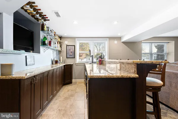 $950,000 | 165 Valley Drive, Southampton, PA 18966