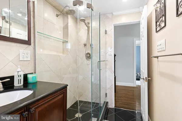 $950,000 | 165 Valley Drive, Southampton, PA 18966