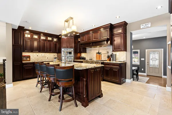 $950,000 | 165 Valley Drive, Southampton, PA 18966