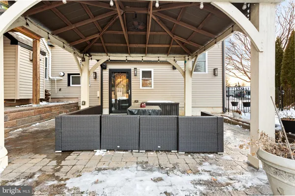 $950,000 | 165 Valley Drive, Southampton, PA 18966