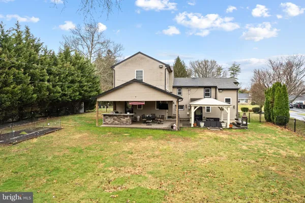 $950,000 | 165 Valley Drive, Southampton, PA 18966